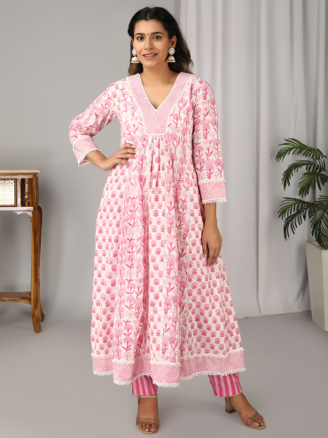 Off white Pink Hand Block Printed V-Neck, Yoke Front Gather Kurta, Pant & Dupatta Set of 3