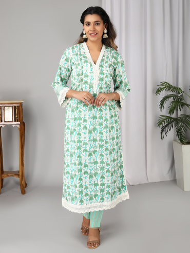 Off-White Green Hand Block Printed V-Neck Kurta, Pant & Dupatta Set of 3